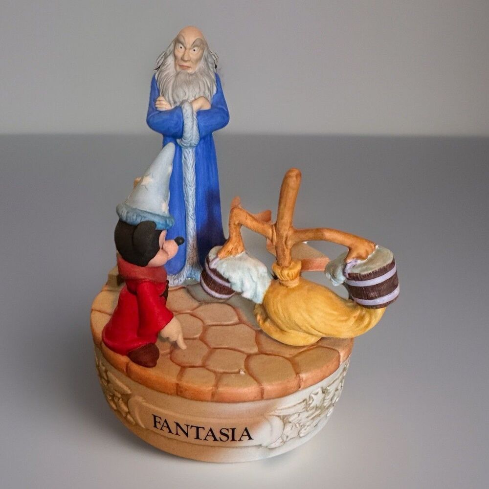 Disney Musical Memories Fantasia Sorcerer Mickey Yen Sid Music Box Figurine LE